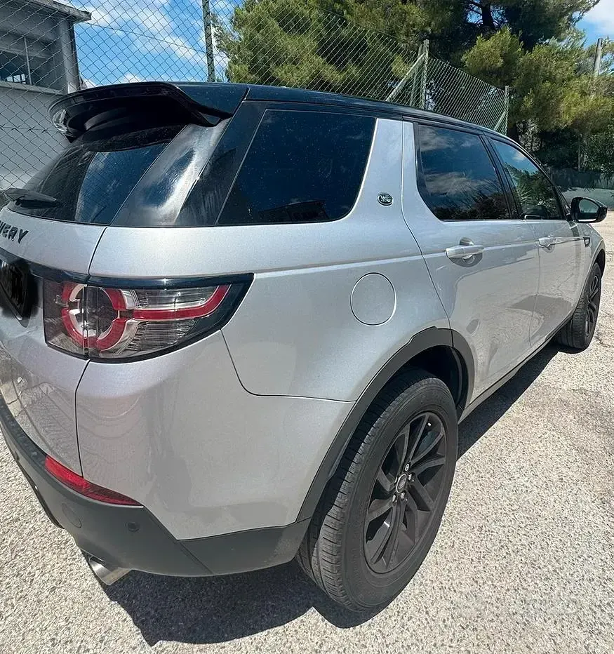 Usata Land Rover Discovery Sport 150 CV (110 kW) 2017 Grigio SUV