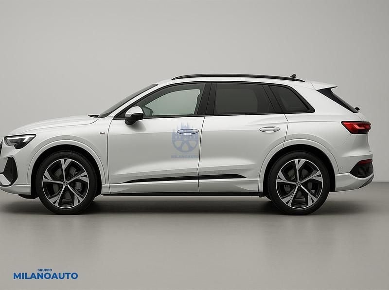 Usata Audi Q6 e-tron S-Line 185 kW (252 CV) 2025 Bianco SUV