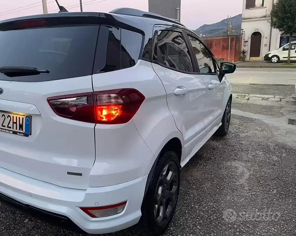 Usata Ford Ecosport ST-Line 125 CV (91 kW) 2019 Bianco SUV