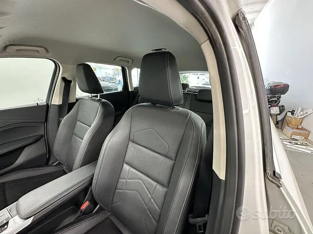 Usata BMW X1 244 CV (179 kW) 2023 Bianco SUV