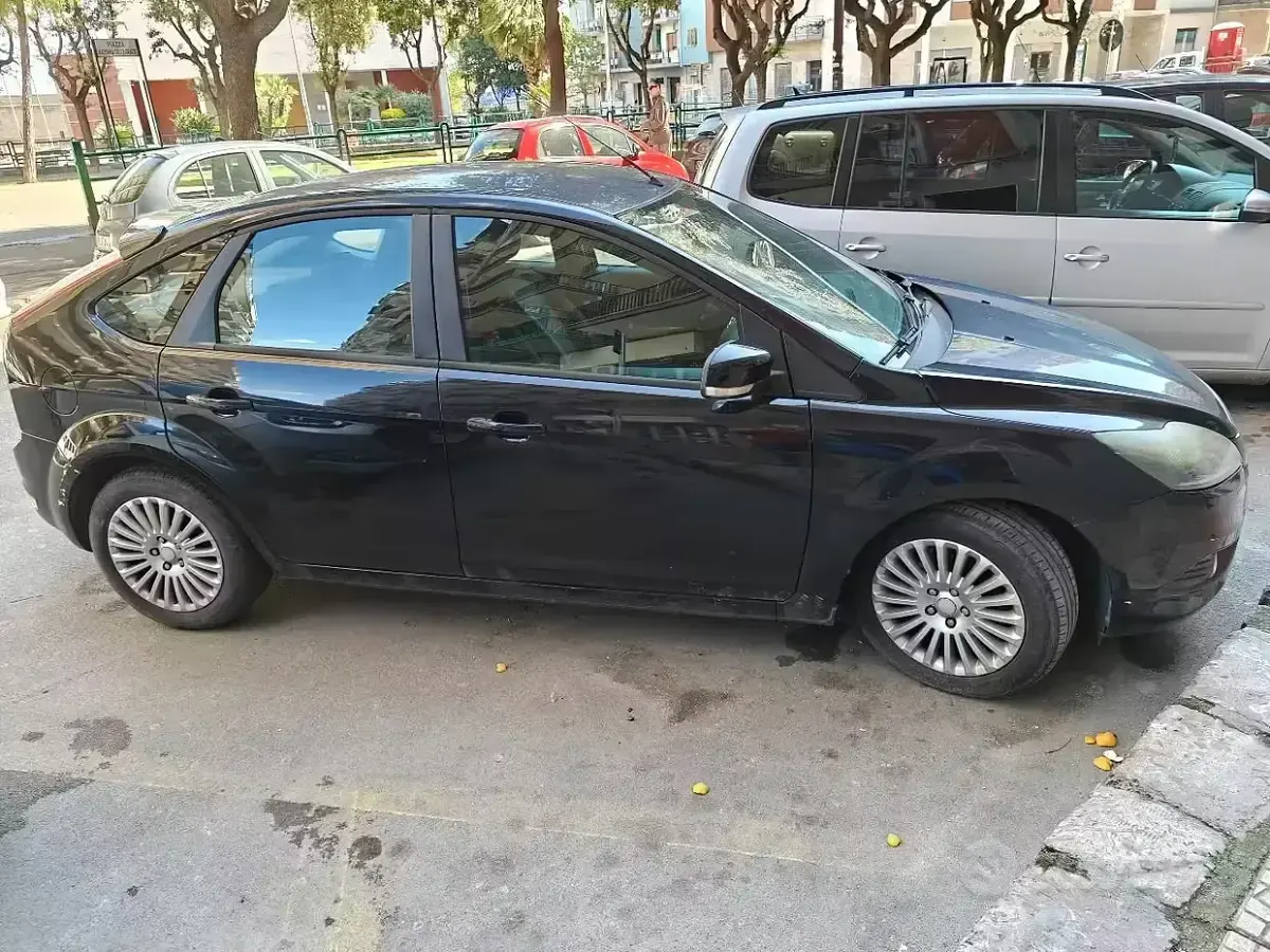 Usata Ford Focus Titanium 90 CV (66 kW) 2009 Nero Berlina