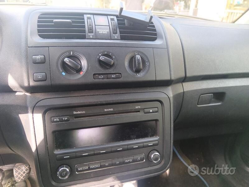 Usata Skoda Fabia 2011 Nero Utilitaria