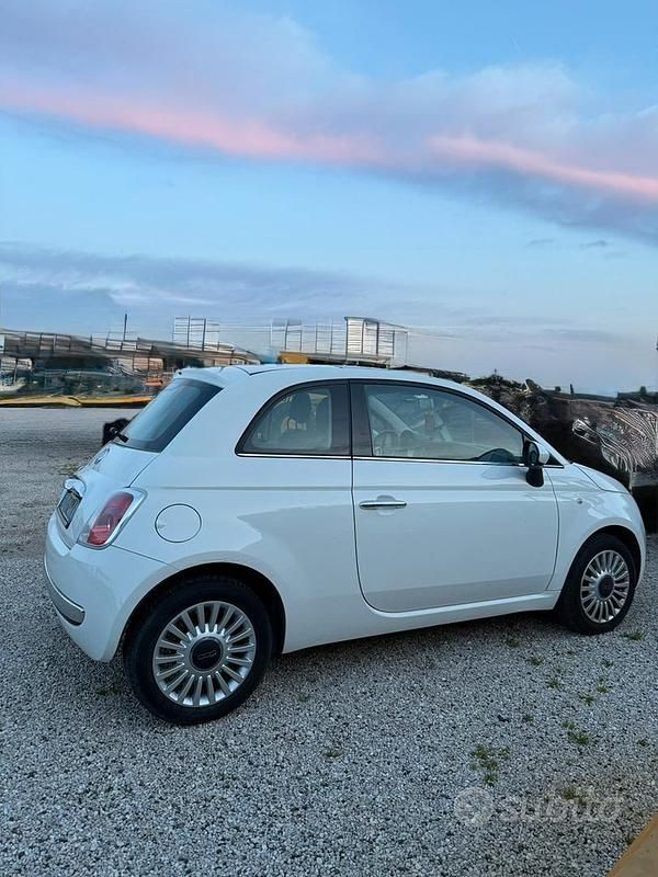 Usata Fiat 500 Lounge 69 CV (50 kW) 2013 Bianco Utilitaria