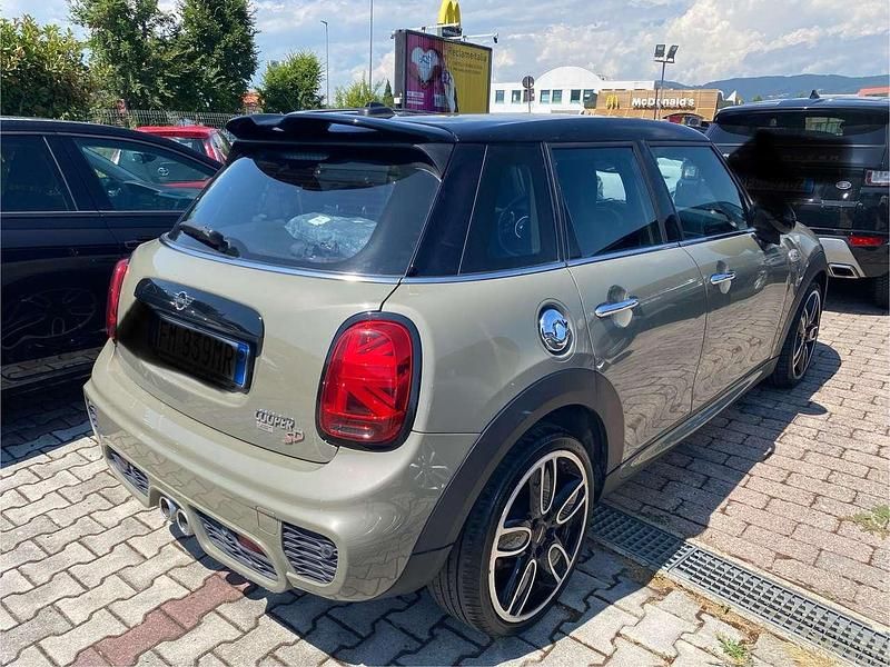 Usata Mini Cooper SD Hype 170 CV (125 kW) 2018 Beige Utilitaria