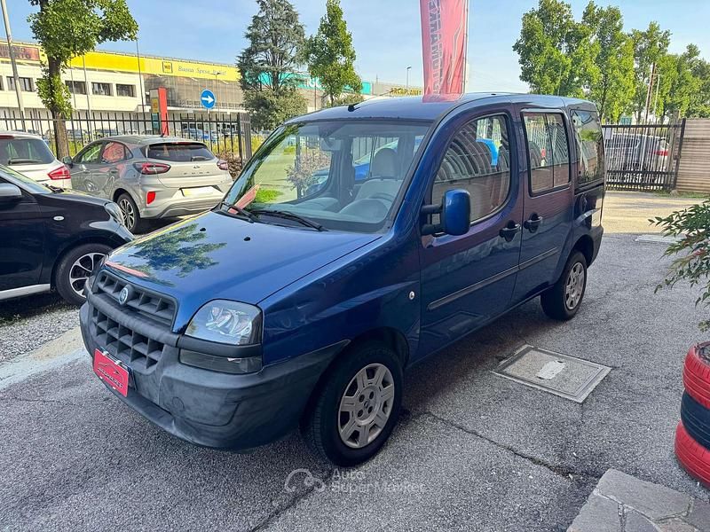 Usata Fiat Doblò Dynamic 69 CV (50 kW) 2005 Blu Monovolume