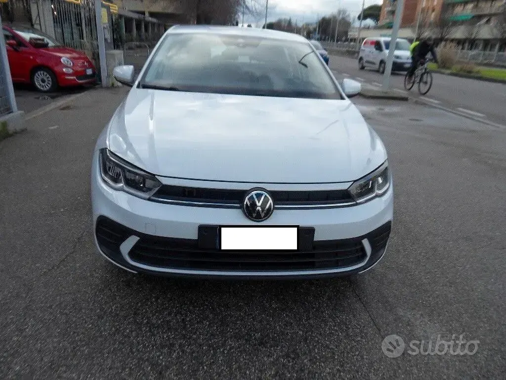 Usata VW Polo Life 95 CV (69 kW) 2022 Bianco Utilitaria