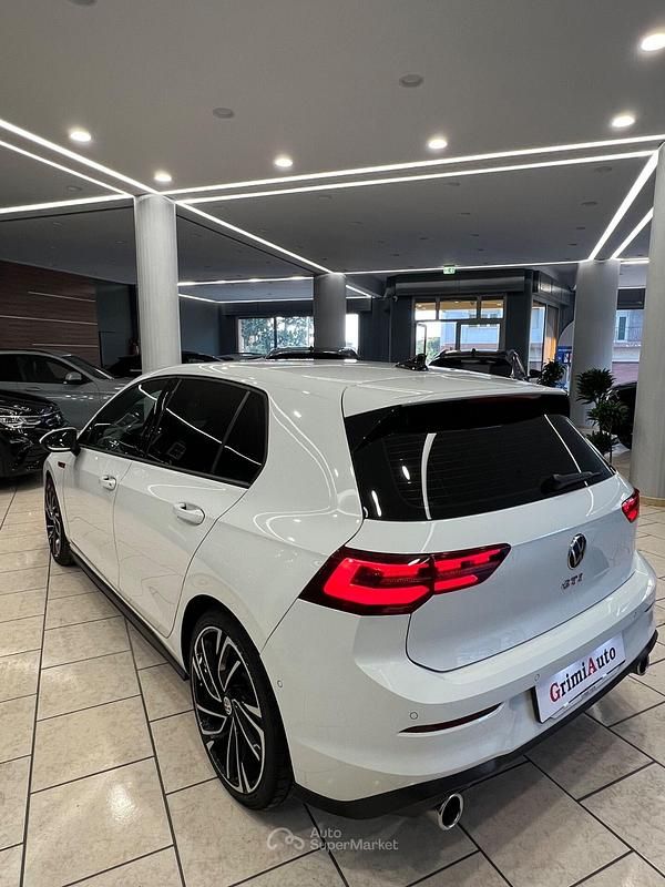 Usata VW Golf VIII GTI 245 CV (180 kW) 2021 Bianco Berlina