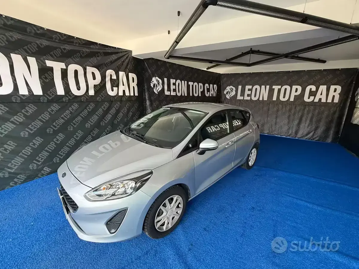 Usata Ford Fiesta Titanium 86 CV (63 kW) 2018 Grigio Utilitaria