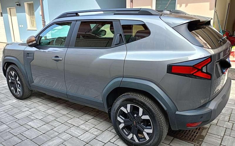 Usata Dacia Duster Extreme 120 CV (88 kW) 2025 Grigio SUV