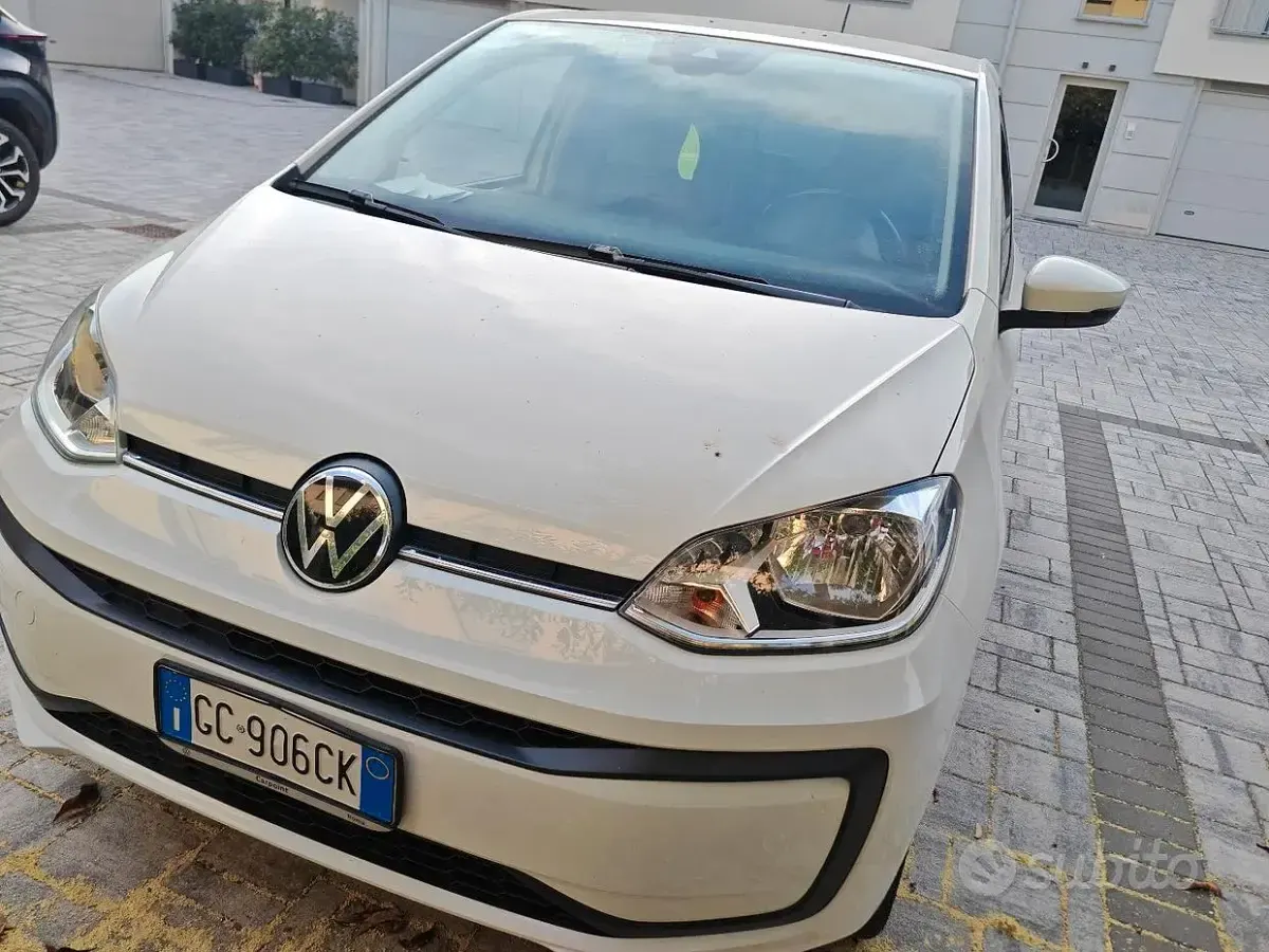 Usata VW up! 83 CV (61 kW) 2020 Bianco Utilitaria