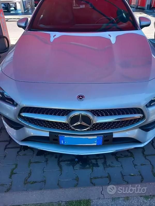 Usata Mercedes CLA200 Shooting Brake 2022 Grigio Station wagon