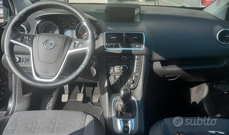 Usata Opel Meriva Cosmo 95 CV (69 kW) 2017 Nero Monovolume