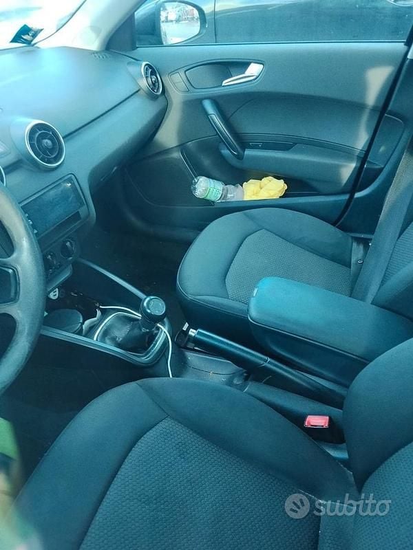 Usata Audi A1 90 CV (66 kW) 2012 Nero Utilitaria