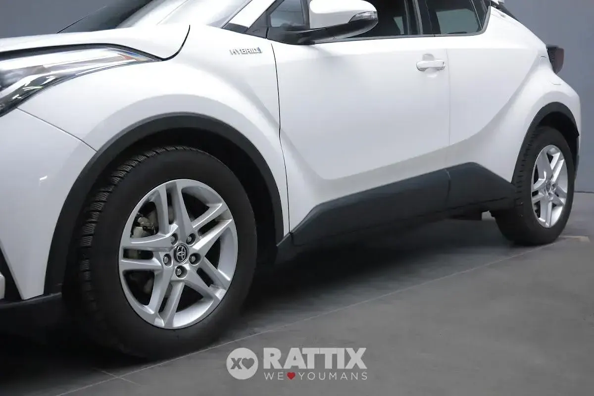Usata Toyota C-HR Business Edition 97 CV (71 kW) 2020 Bianco SUV
