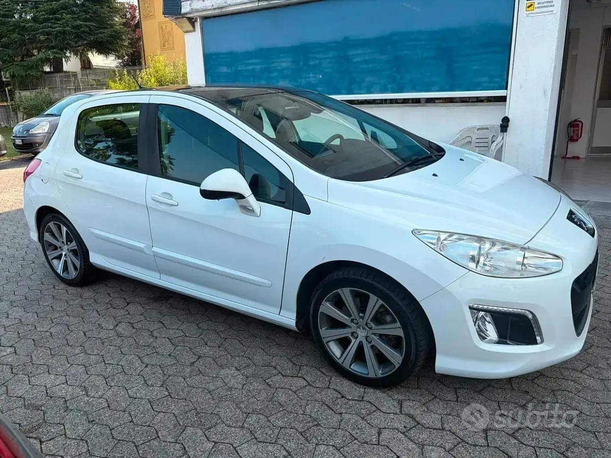 Usata Peugeot 308 Sport 150 CV (110 kW) 2012 Bianco Berlina