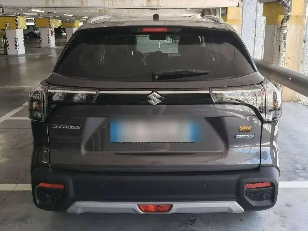Usata Suzuki SX4 S-Cross 129 CV (94 kW) 2025 Grigio SUV