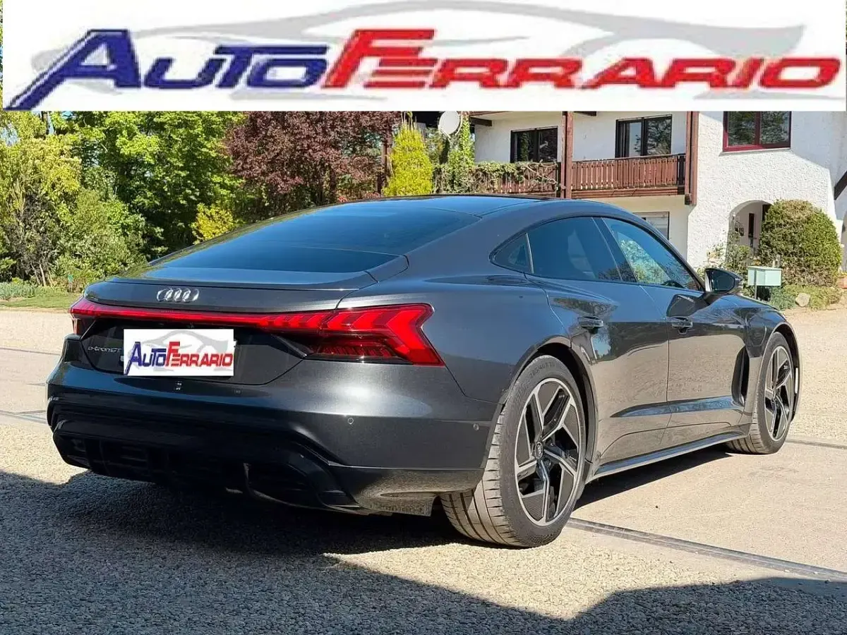 Usata Audi e-tron GT quattro Sport 350 kW (476 CV) 2021 Grigio Berlina