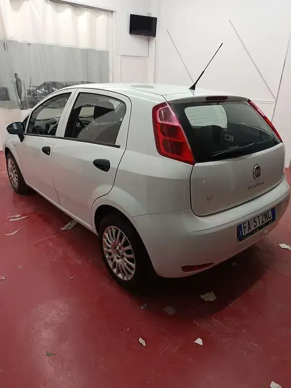 Usata Fiat Grande Punto S 75 CV (55 kW) 2015 Utilitaria