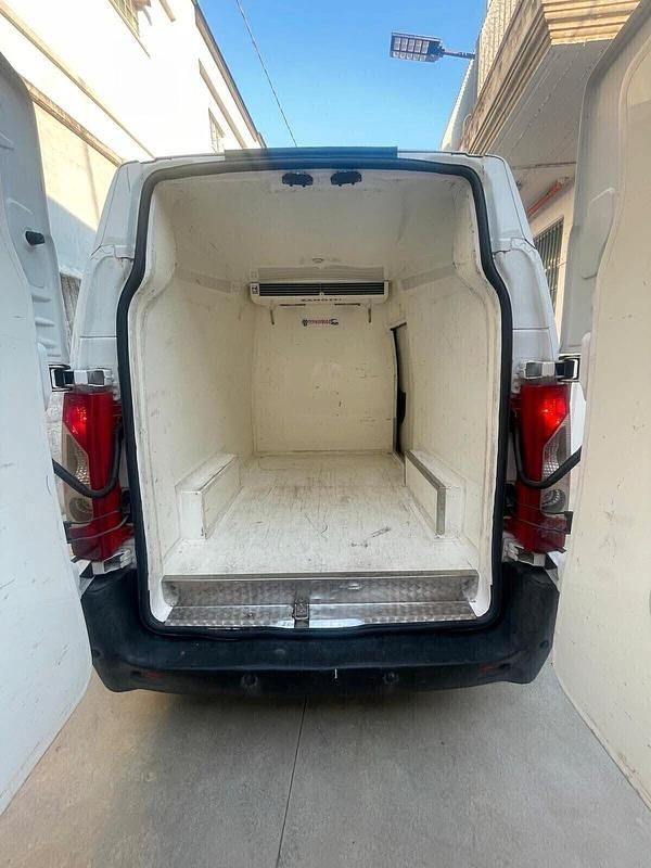 Usata Peugeot Expert 127 CV (93 kW) 2014 Bianco Furgone