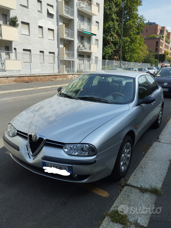 Usato 2000 Alfa Romeo 156 1.8 Benzin 144 CV (3.600 €)