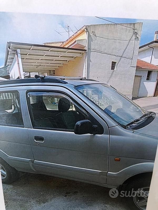 Usata Daihatsu Terios 86 CV (63 kW) 2002 SUV