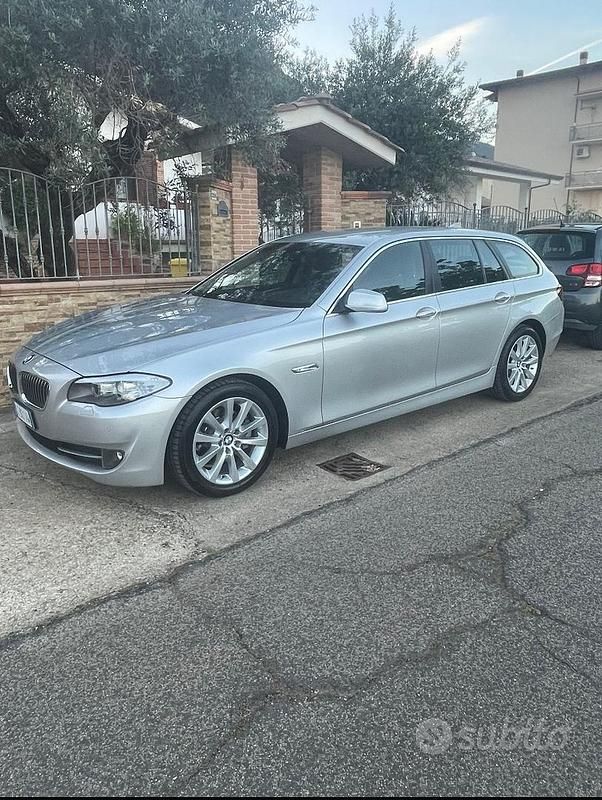 Usata BMW 520 M Sport 184 CV (135 kW) 2011 Argento Station wagon