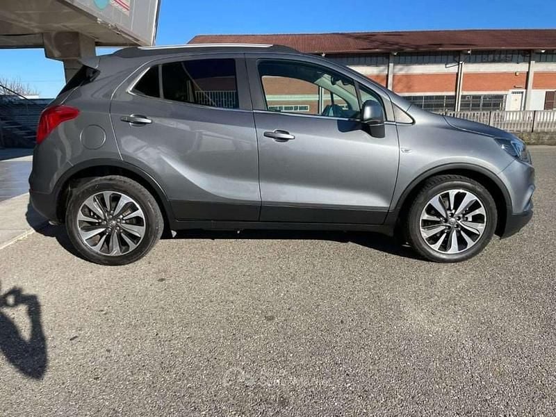 Usata Opel Mokka 140 CV (102 kW) 2018 Gray SUV