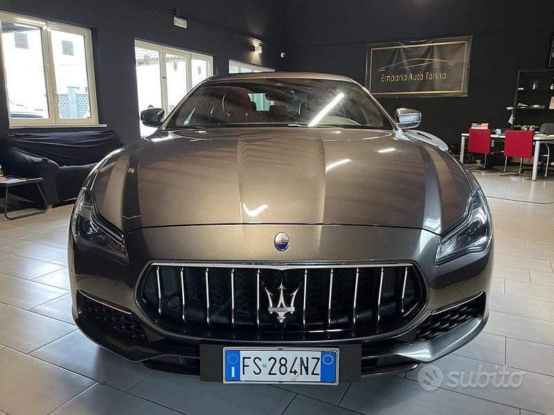 Usata Maserati Quattroporte GranLusso 431 CV (317 kW) 2018 Gray Berlina
