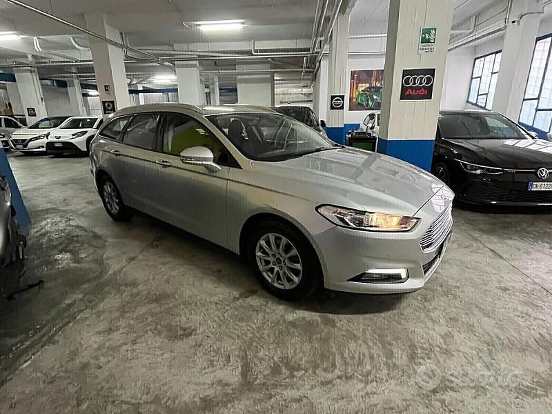 Gebraucht Ford Mondeo S 150 PS (110 kW) 2017 Grau Kombi