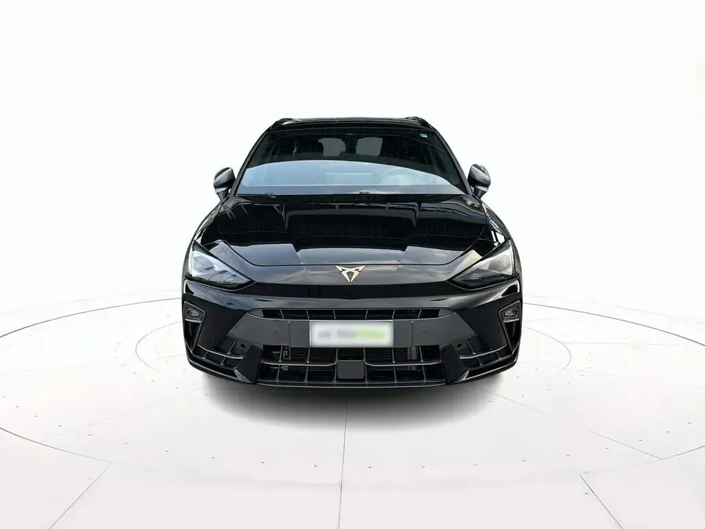 Usata Cupra Leon 150 CV (110 kW) 2025 Nero / pastello Station wagon