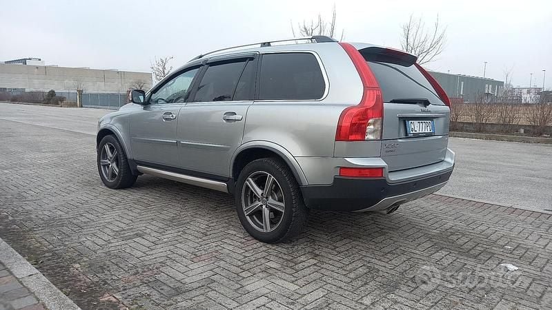 Usata Volvo XC90 185 CV (136 kW) 2007 Grigio SUV