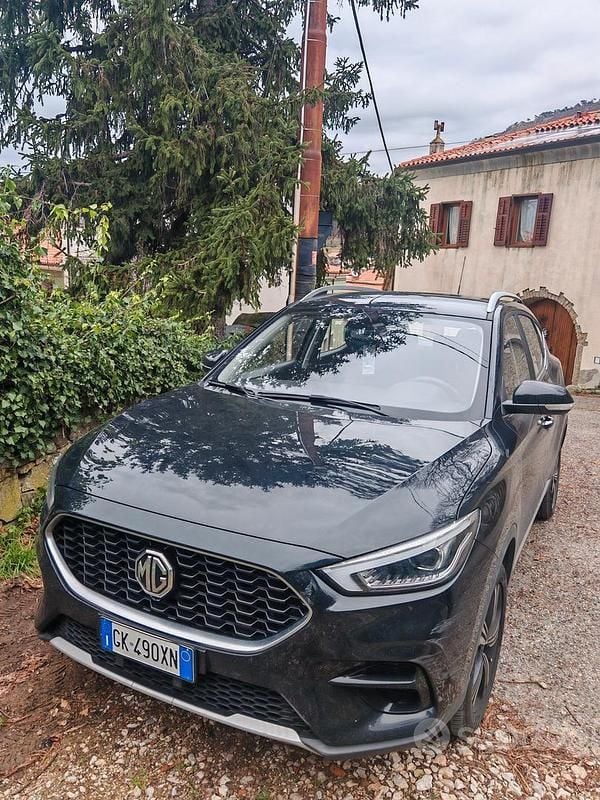 Usata MG ZS Comfort 106 CV (77 kW) 2022 Nero SUV