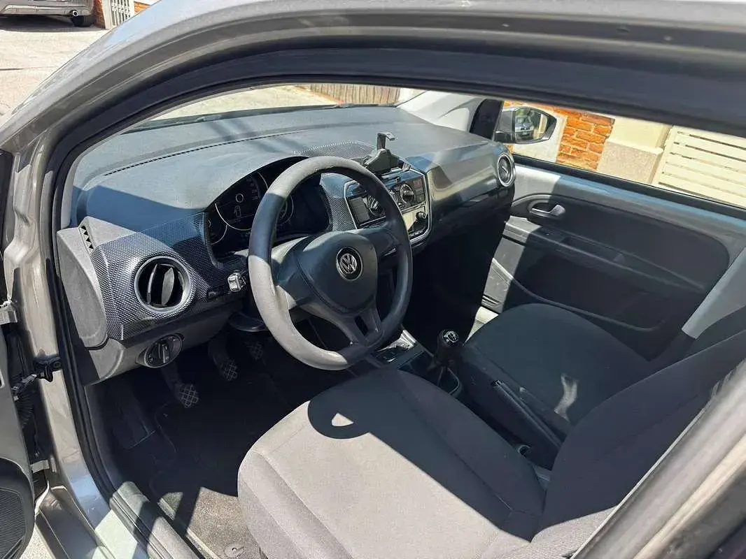 Usata VW up! 60 CV (44 kW) 2017 Argento Utilitaria