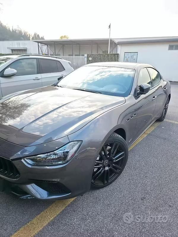Usata Maserati Ghibli 350 CV (257 kW) 2023 Berlina