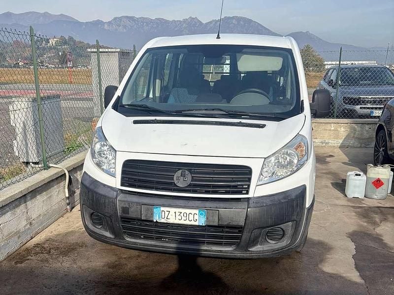 Usata Fiat Scudo 90 CV (66 kW) 2009 Bianco Furgone