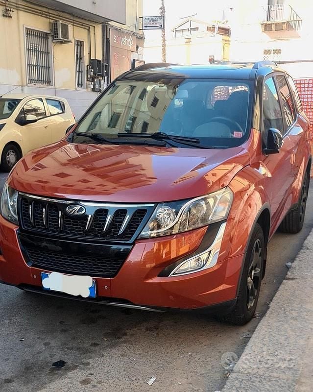 Usata Mahindra XUV500 140 CV (102 kW) 2017 SUV