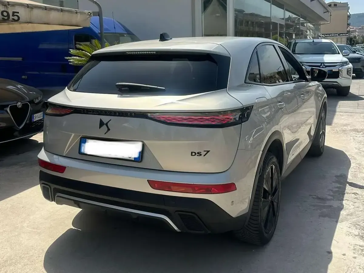Usata DS Automobiles DS7 Crossback Performance 131 CV (96 kW) 2023 Grigio SUV