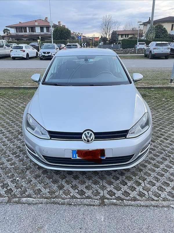 Usata VW Golf VII Comfortline 105 CV (77 kW) 2015 Berlina