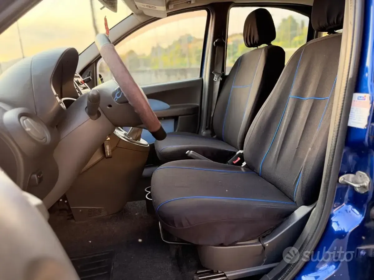 Usata Fiat Panda Dynamic 54 CV (39 kW) 2007 Blu Utilitaria