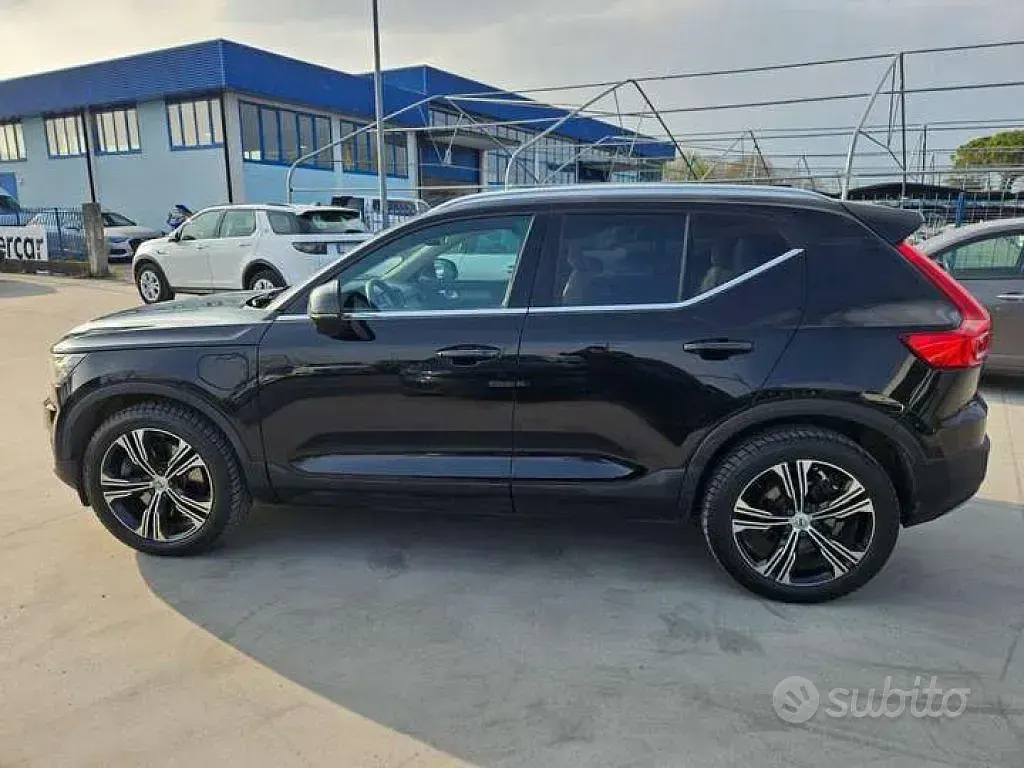 Usata Volvo XC40 Inscription 179 CV (131 kW) 2020 Nero SUV