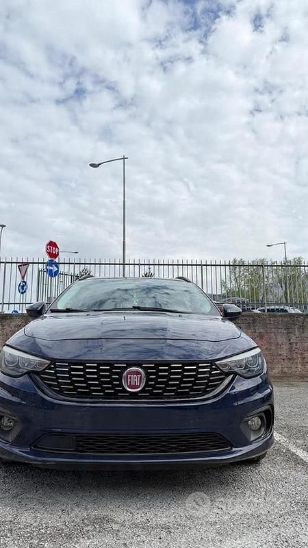 Occasion Fiat Tipo Wagon 95 ch (69 kW) 2017 Bleue Break