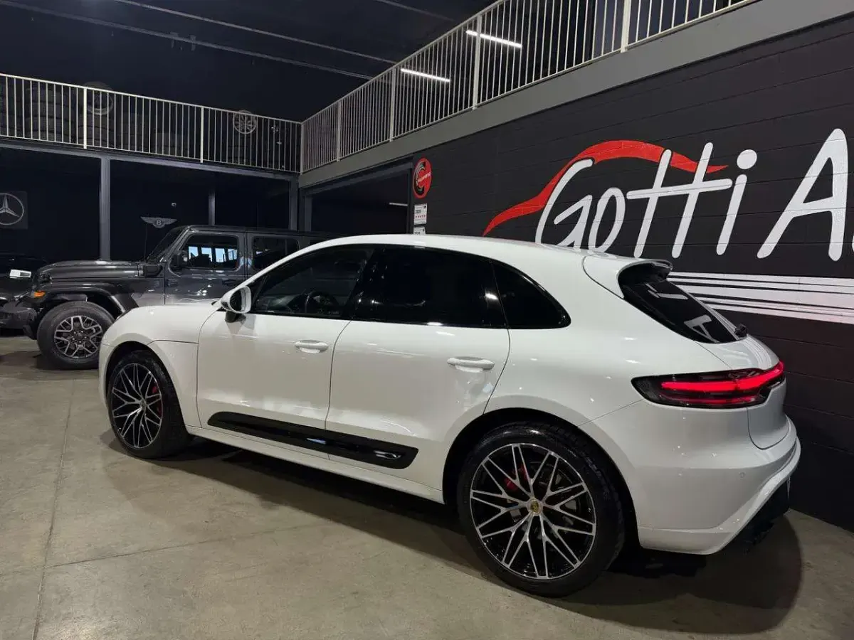 Usata Porsche Macan 381 CV (280 kW) 2022 Bianco SUV