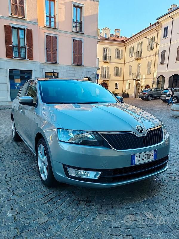 Usata Skoda Rapid 2015 Grigio Utilitaria