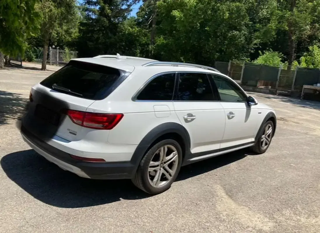 Usata Audi A4 Allroad Business 150 CV (110 kW) 2017 Station wagon