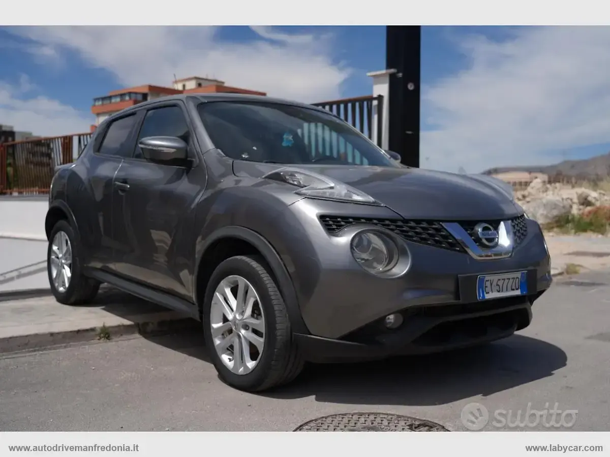 Usata Nissan Juke Acenta 110 CV (80 kW) 2015 Grigio SUV