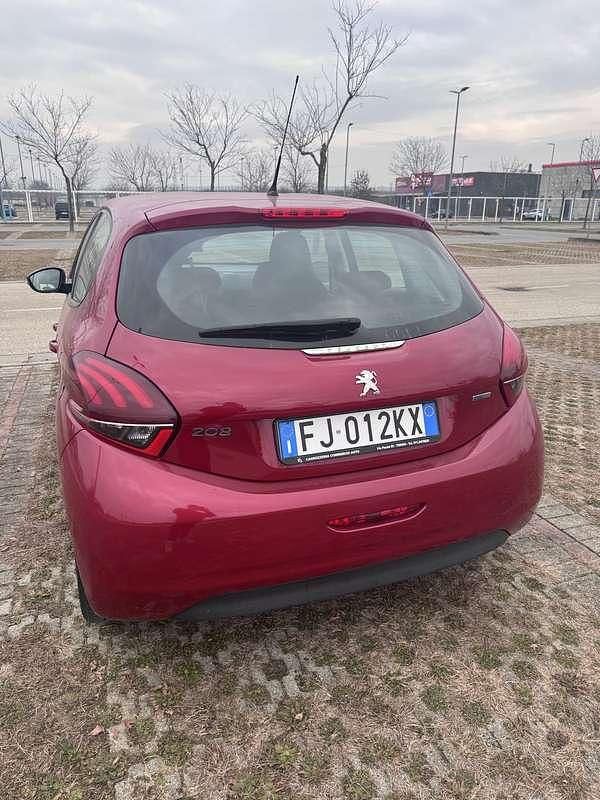 Usata Peugeot 208 Access 82 CV (60 kW) 2017 Utilitaria