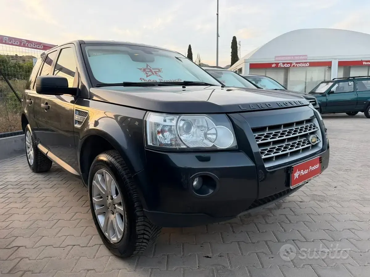 Usata Land Rover Freelander 2 HSE 160 CV (117 kW) 2009 Grigio SUV