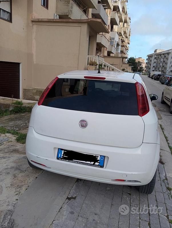 Usata Fiat Grande Punto 2010 Utilitaria