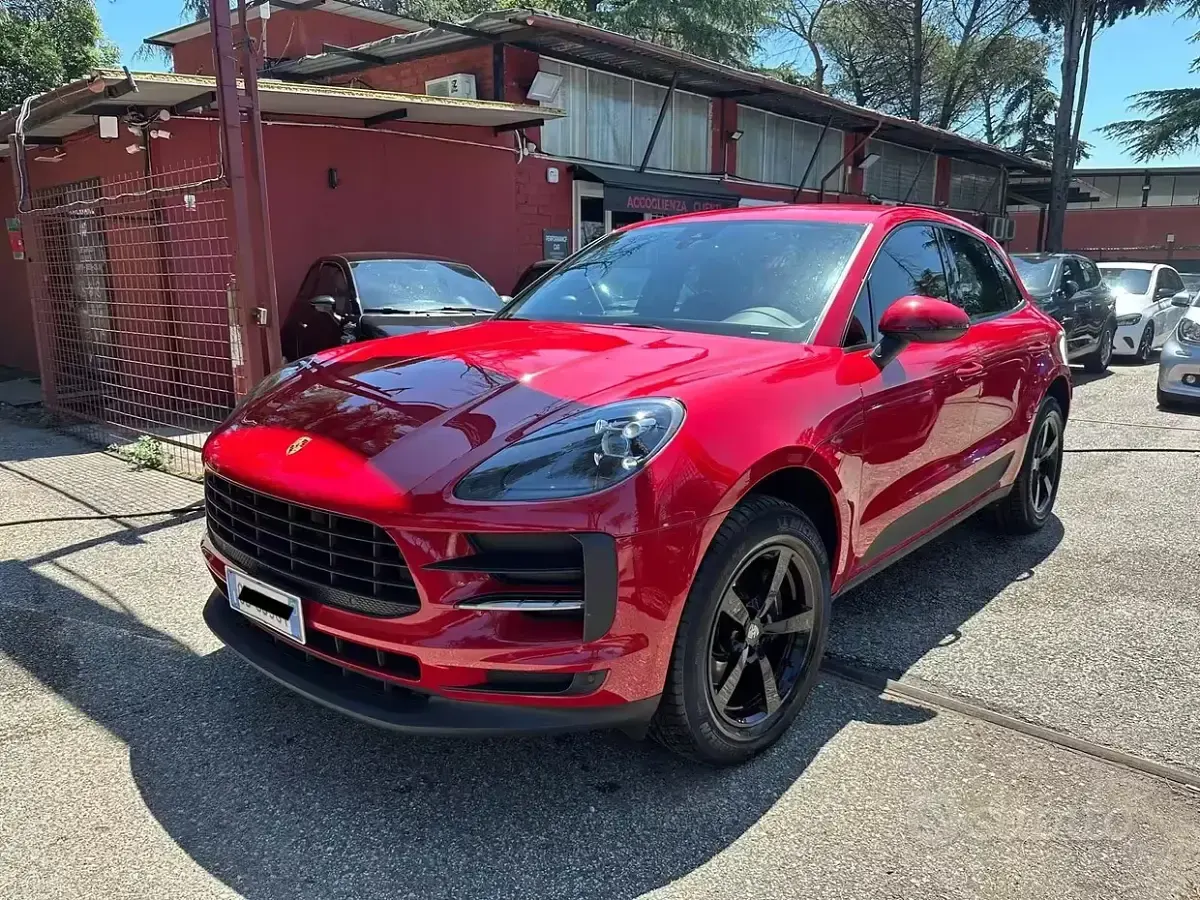 Usata Porsche Macan 245 CV (180 kW) 2020 Rosso SUV