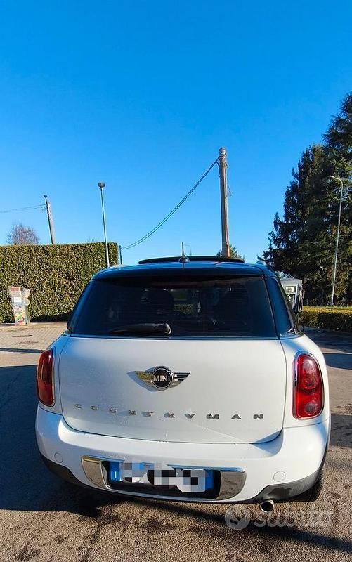 Usata Mini Countryman 2010 Bianco SUV
